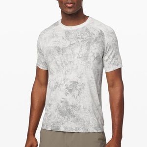 LULEMON MENS Metal Vent Tech Tie Dye T-Shirt